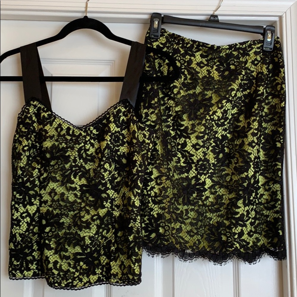 Dana Buchman 2 pc black & green lace skirt set